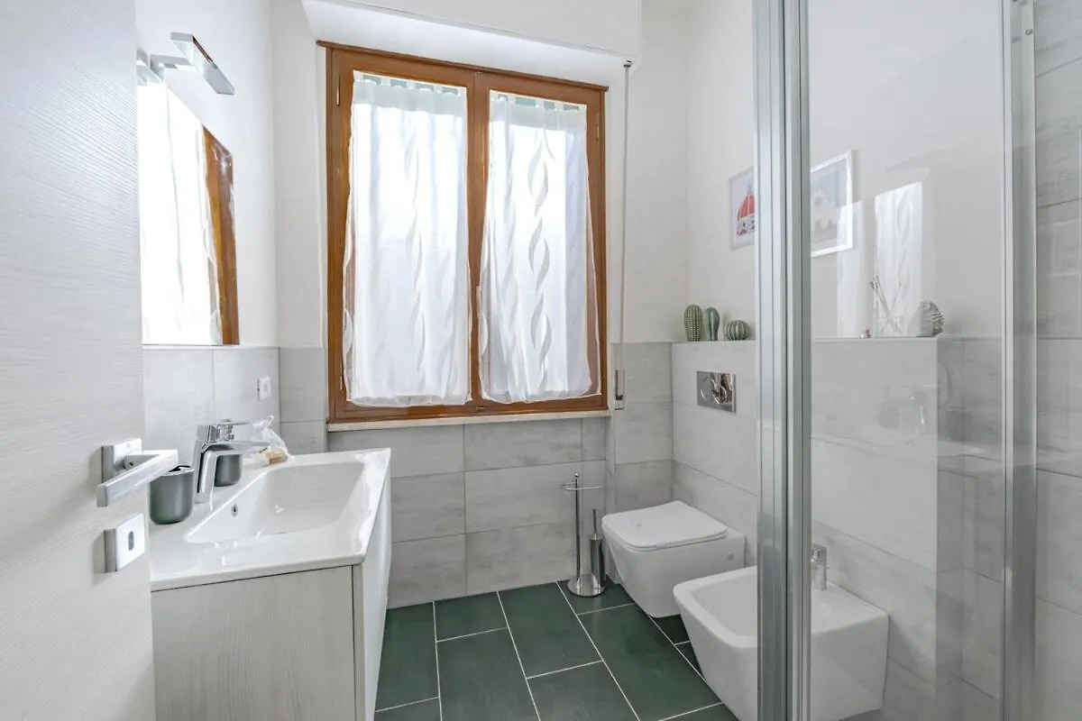 The Batoni Apartment Firenze 0*,
