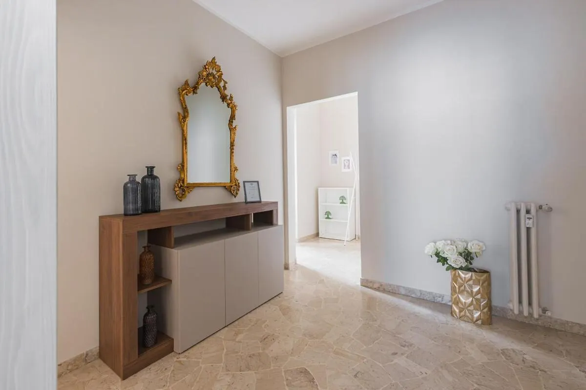 The Batoni Apartment Florence