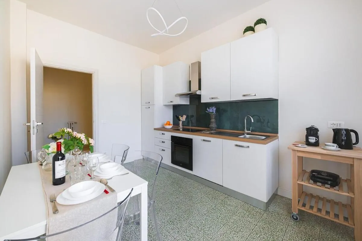 The Batoni Apartment Florence